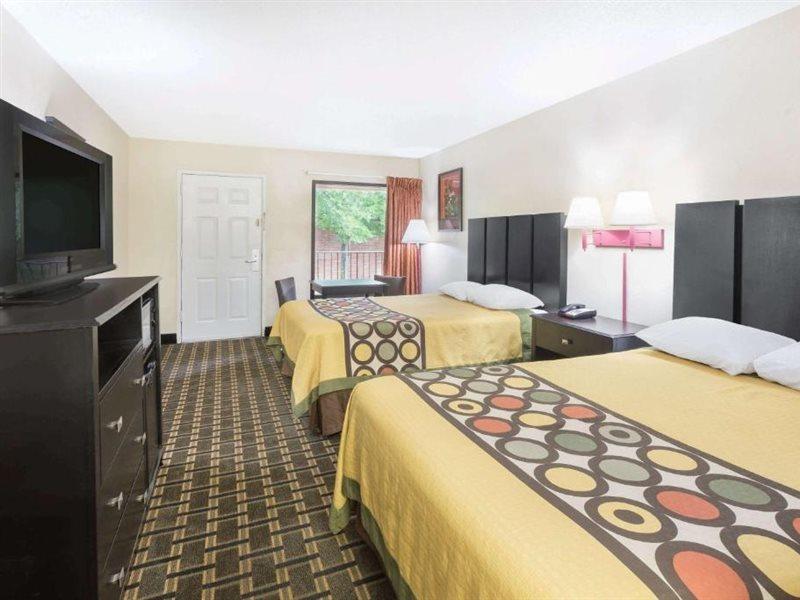Super 8 By Wyndham Decatur/Lithonia/Atl Area Motel Bagian luar foto